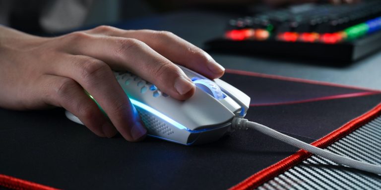 Person Using Gaming Mouse.jpg